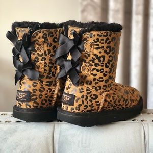 UGG Boots Toddler Size 9